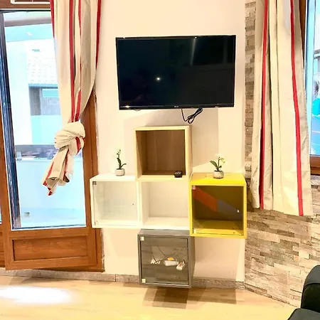 Chaleureux Au Pied Des Pistes, 4 Personnes, Wifi Lägenhet